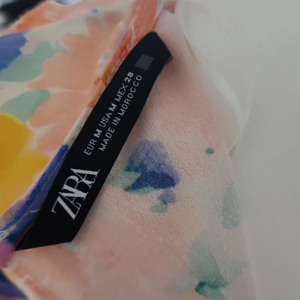 Zara Peach Floral Print Dress with Multicolor Blooms M - Picture 2 of 7